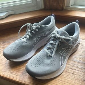 ASICS ortholite gel running shoes size 9.5
